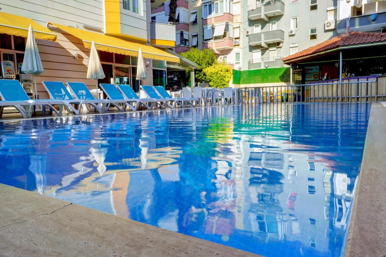 Hotell Kleopatra Arsi 4*